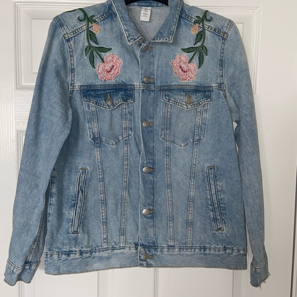 Floral Jean Jacket - Picture 2 of 6